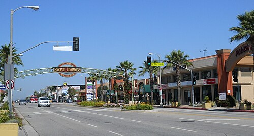 picture of encino commons