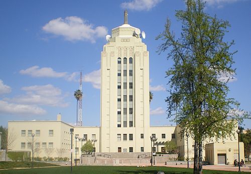 pciture of van nuys city hall